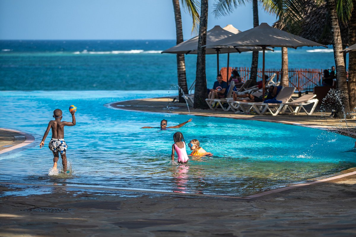 Best Hotels for Families in Diani - Baobab Beach